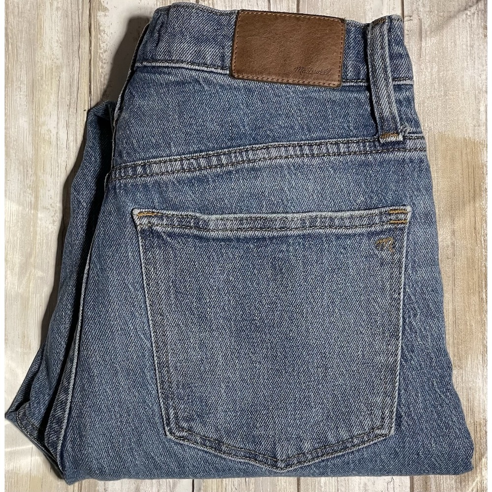 Madewell The Tall High Rise Slim Boyjean‎ 28 Waist Size 6 Raw Hem